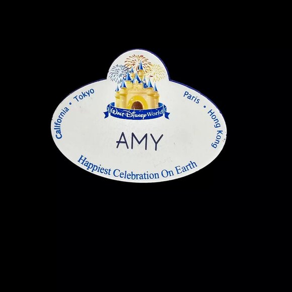 Walt Disney World Cinderella Castle Cast Member Name Tag AMY Espanol - Picture 2 of 5